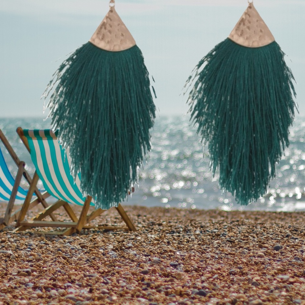 Tahiti teal Tassels- make a Statement ⭐️